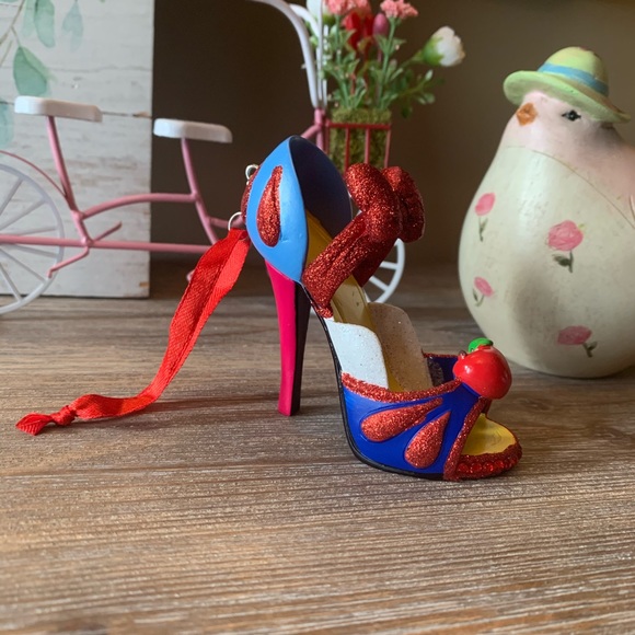Disney Snow White Runway Shoe Ornament